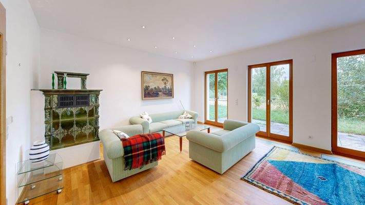 Wohnbereich in Wohnung 1 im EG in Wohnung mit Zugang zur Terrasse 