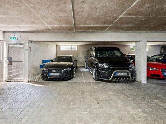 Tiefgargenstellplatz