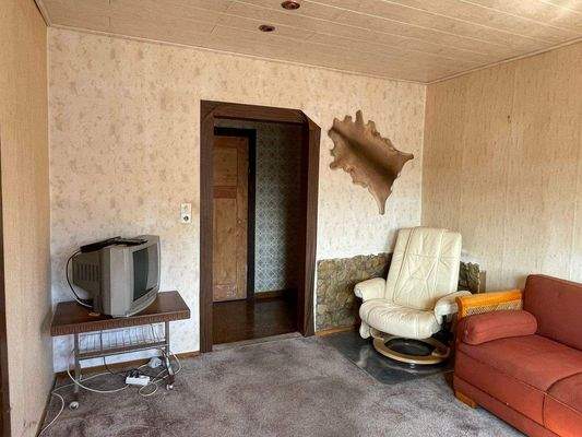 OG: Zimmer mitte rechts