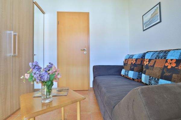 Kinder-/ Gästezimmer mit Schlafsofa