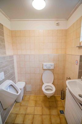 WC Herren