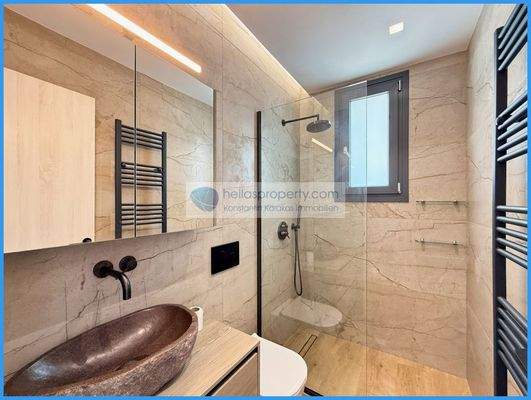 3d0790dbbff04bbe92ea24a30b220178-original