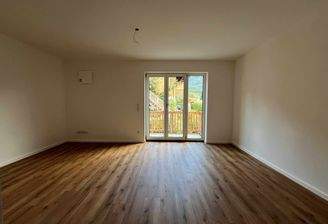 Wohn- und Schlafzimmer
