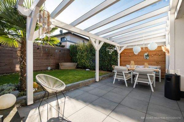 Freunde, lachen, Grillduft