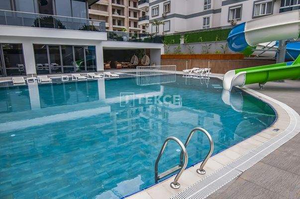 Apartments with Sea View Near the Beach in Antalya Alanya