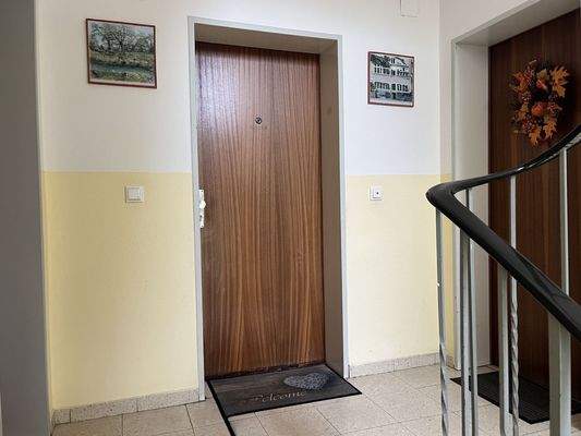 Treppenhaus zur Wohnung