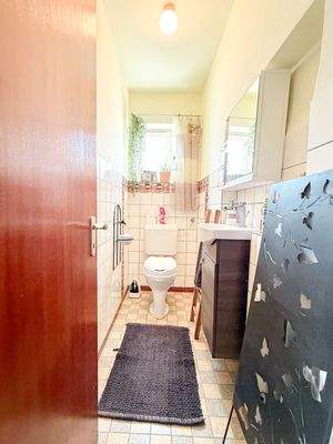 Gästetoilette - Erdgeschoss