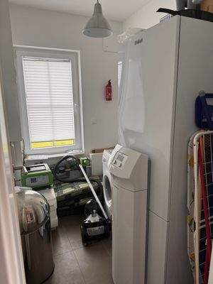 Technik und Hauswirtschaftsraum