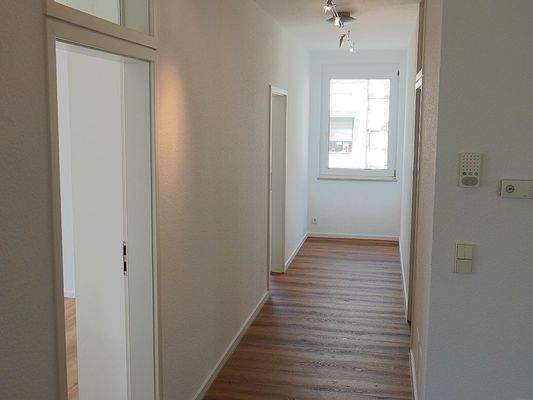 Diele zu den einzelnen Räumen