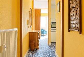 ...Hereinspaziert...