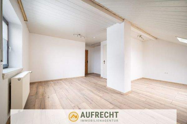 Schlaf-/Wohnbereich Dachgeschoss 