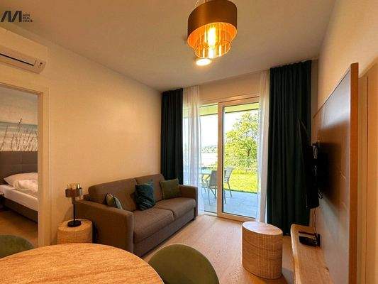 Wohnzimmer mit Küchenzeile