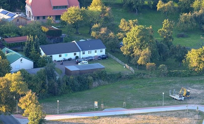 Luftbild gesamtes Grundstück