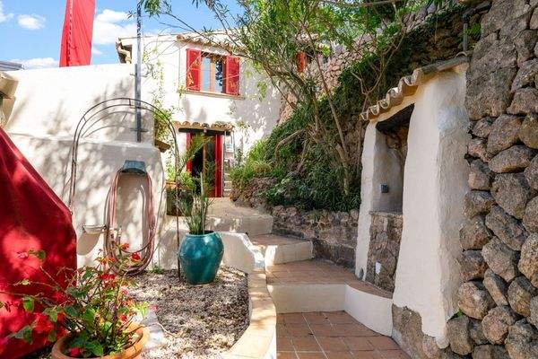 Bunyola- Stadthaus-Pool-Views (24)