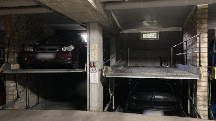 Tiefgaragenstellplatz