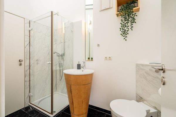 Duschbad im Dachgeschoss