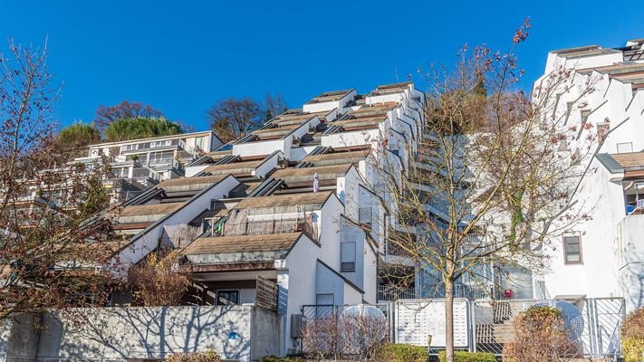 Süd-Ansicht der Terrassenwohnanlage