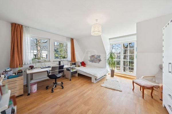 Zimmer 4 im OG