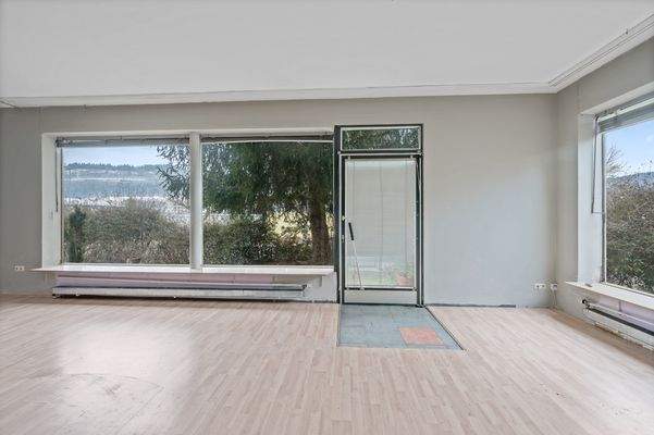 Büro/Laden EG