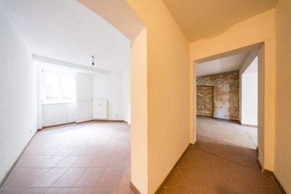Gewerbefläche im Souterrain