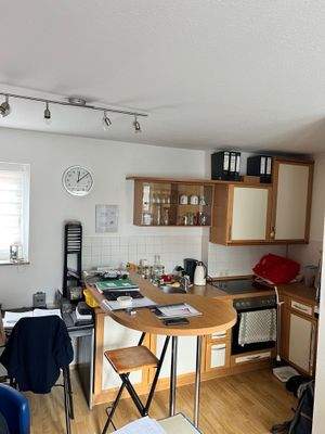 Küche offen zum Wohnbereich.jpg