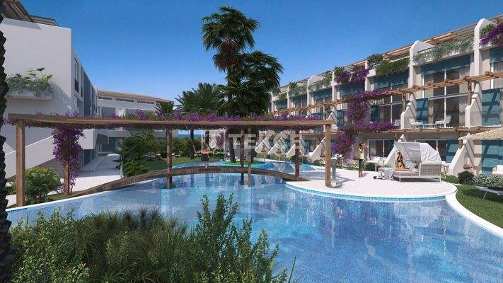 Apartments in a Seafront Complex in Girne Esentepe