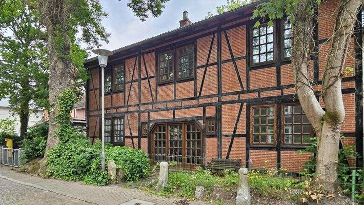 West-Seite von Südwest gesehen