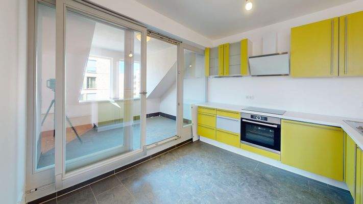 Küche mit angrenzender Loggia