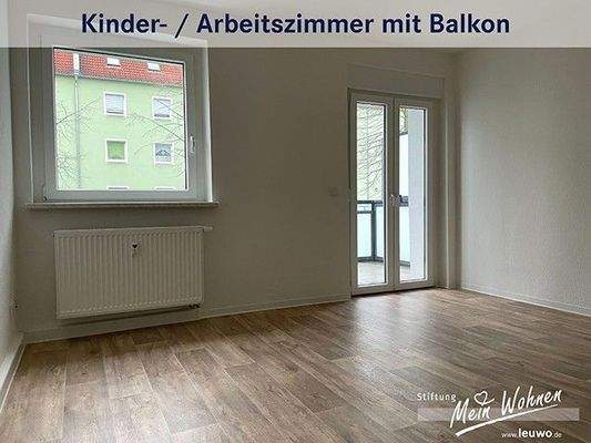 Kinder- / Arbeitszimmer mit Balkon