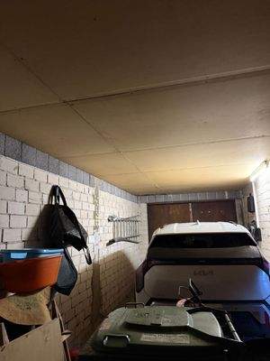 Garage mit Wall Box