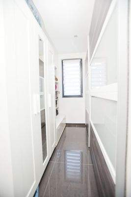 Begehbarer Kleiderschrank