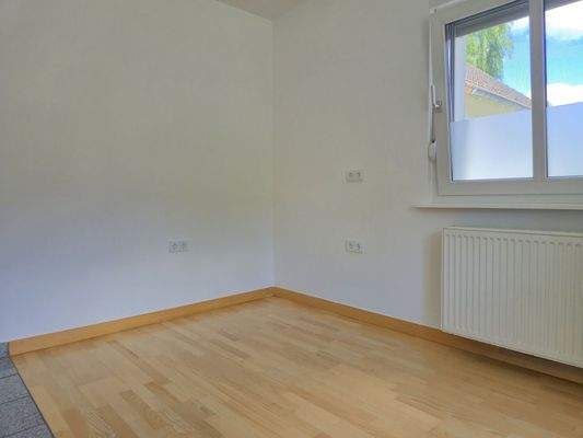 Main house ground floor: kitchen with space for table