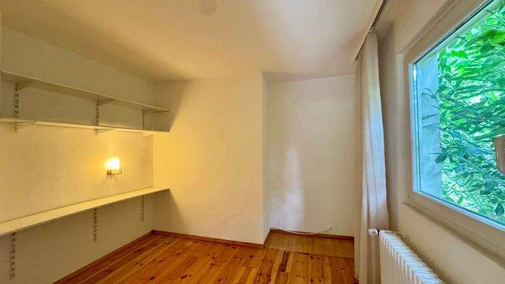 Kinderzimmer / Büro