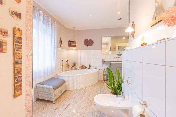 Familienbad im Erdgeschoß