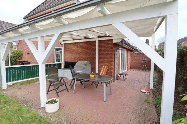 überdachtge Terrasse