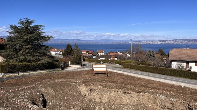 Grundstück mit Blick zum Genfer See