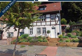 Ansicht Westen mit Visualisierungsbeispiel Vorterrasse