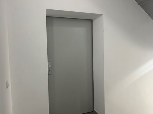 Wohnungseingangstür