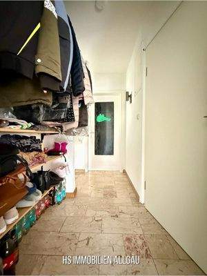 Flur mit Blick auf das Kinderzimmer