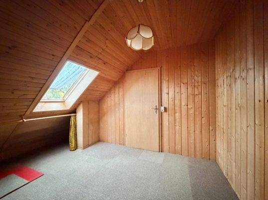 Raum im Dachgeschoss