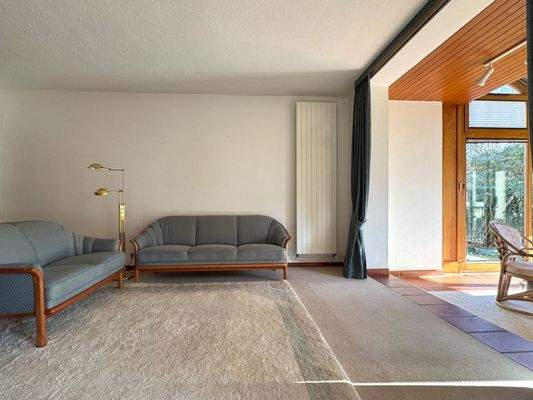 Wohnbereich mit angenzendem Wintergarten