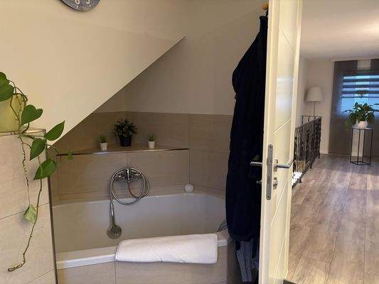 Badewanne im Dachgeschoss