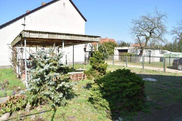 überdachte Terrasse