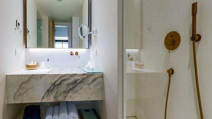 Kreta, Agios Nikolaos: Deluxe 5* Hotel mit Privatstrand zu verkaufen