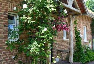 Hauseingang überdacht