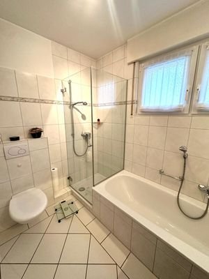 Badezimmer EG 
