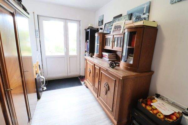 Kleines Zimmer (Büro) EG mit Ausgang Garten