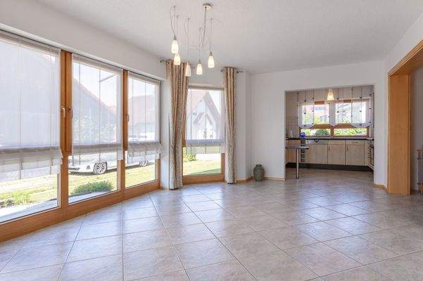 WG rechts - Esszimmer