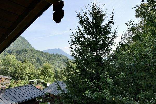 Rückseitiger Blick aus dem OG