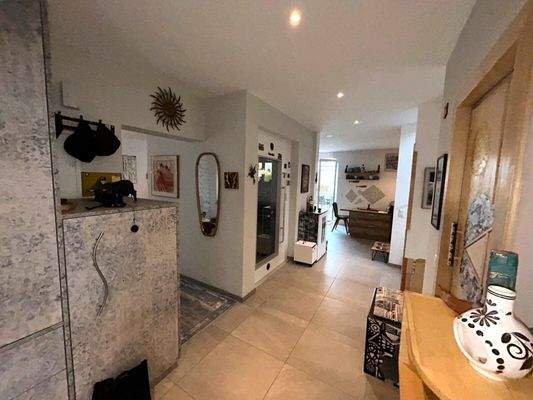 Der Eingangsbereich im EG